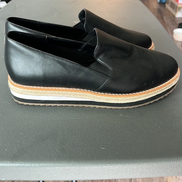 Size 8.5W - Black Slip On shoes with platform - in every story brand - Picture 5 of 5